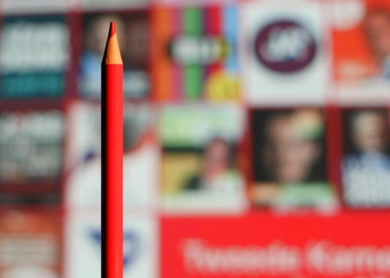 De straf van de PvdA en de waarschuwing voor Klaver.
